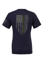 Load image into Gallery viewer, . T-Shirt "Honor" Military Flag