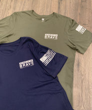 Load image into Gallery viewer, . T-Shirt Flag