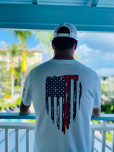 Load image into Gallery viewer, . T-Shirt &quot;Honor&quot; Fire Flag
